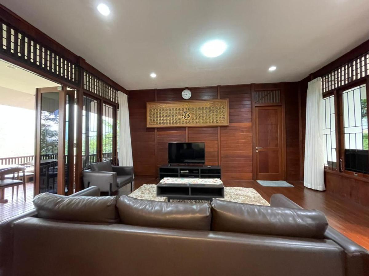 Villa Muja - Housity
