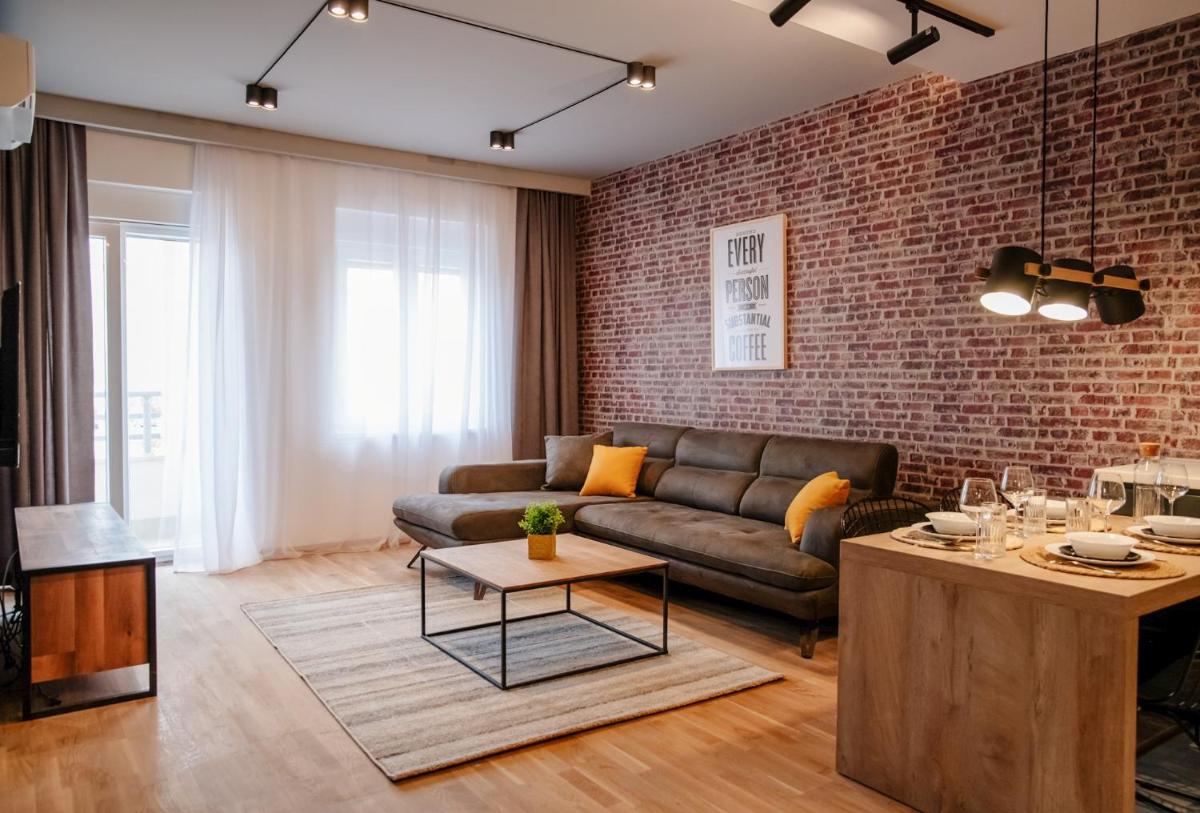 Comfortable Apartment at CITY QUART - Housity