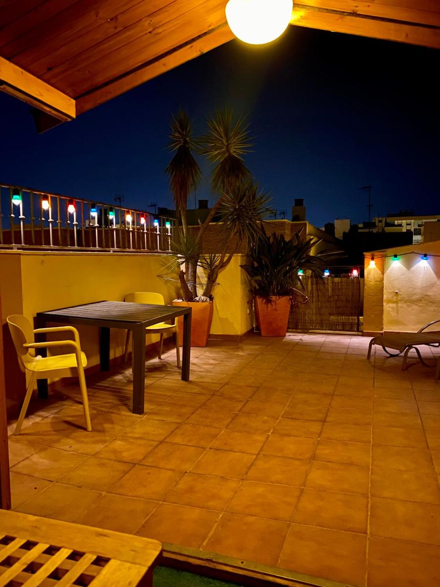 Penthouse with 45 m2 private terrace - Hizvo