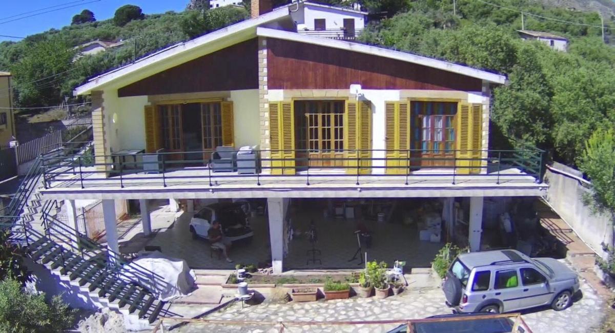 La Casa - Housity