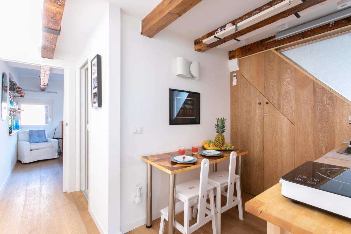 Biennale Gallery Suite - Housity