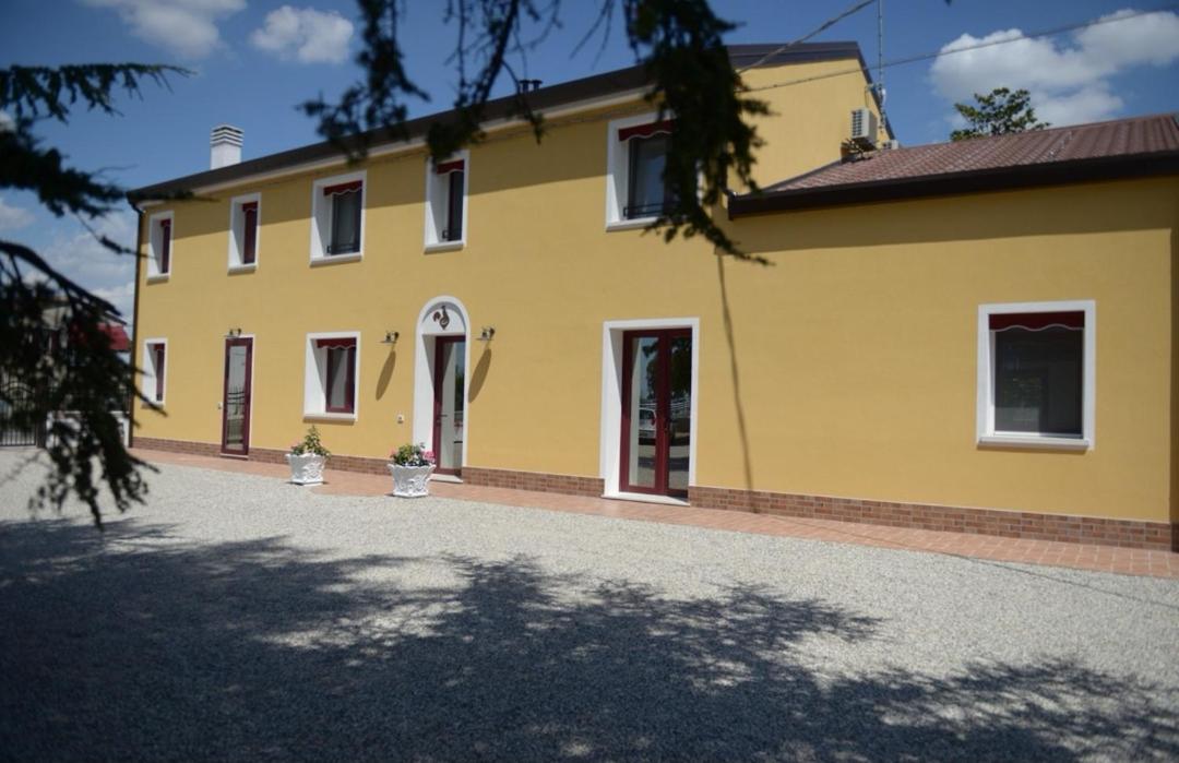 B&B Riva del Gallo - Housity