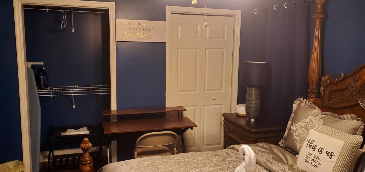 Luxury Private Room, Bath - Housity