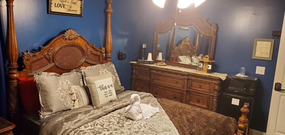 Luxury Private Room, Bath - Housity