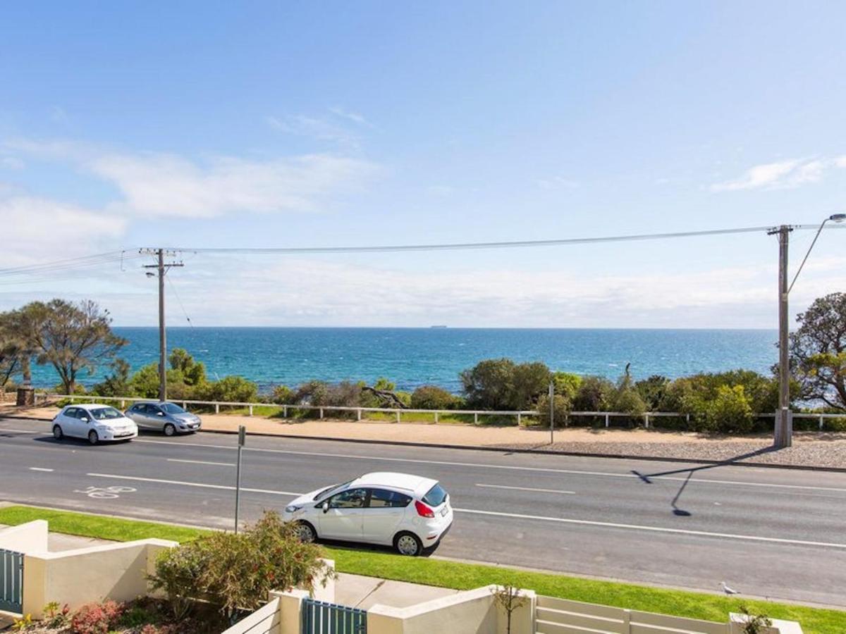 Seaviews Mornington - Housity