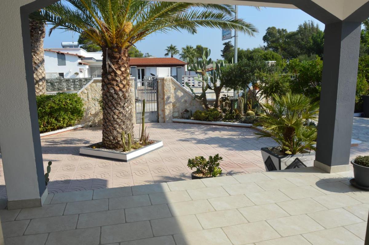 B&B Poseidon - Housity