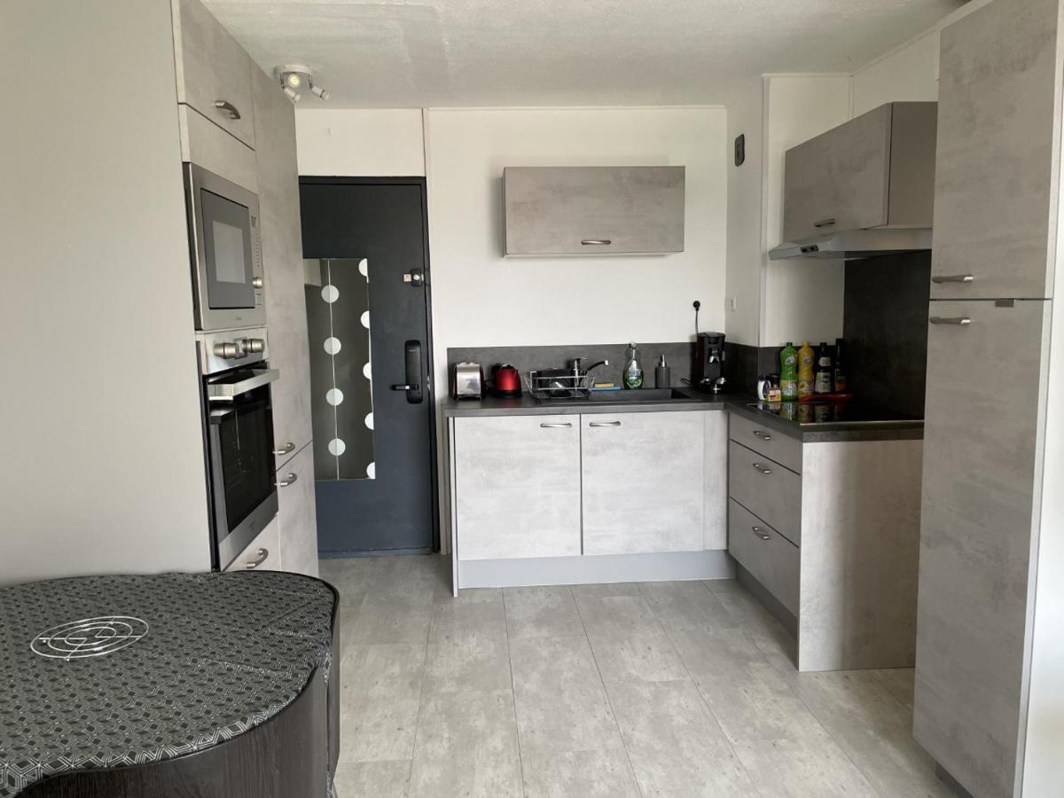 Bormes-les-Mimosas - Appart 25m2 avec balcon - 4P - Housity