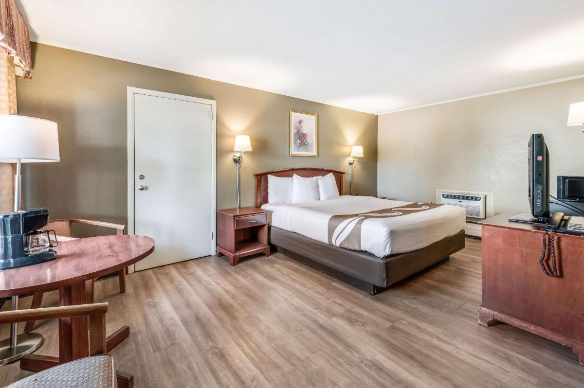 Rodeway Inn Poughkeepsie - Housity