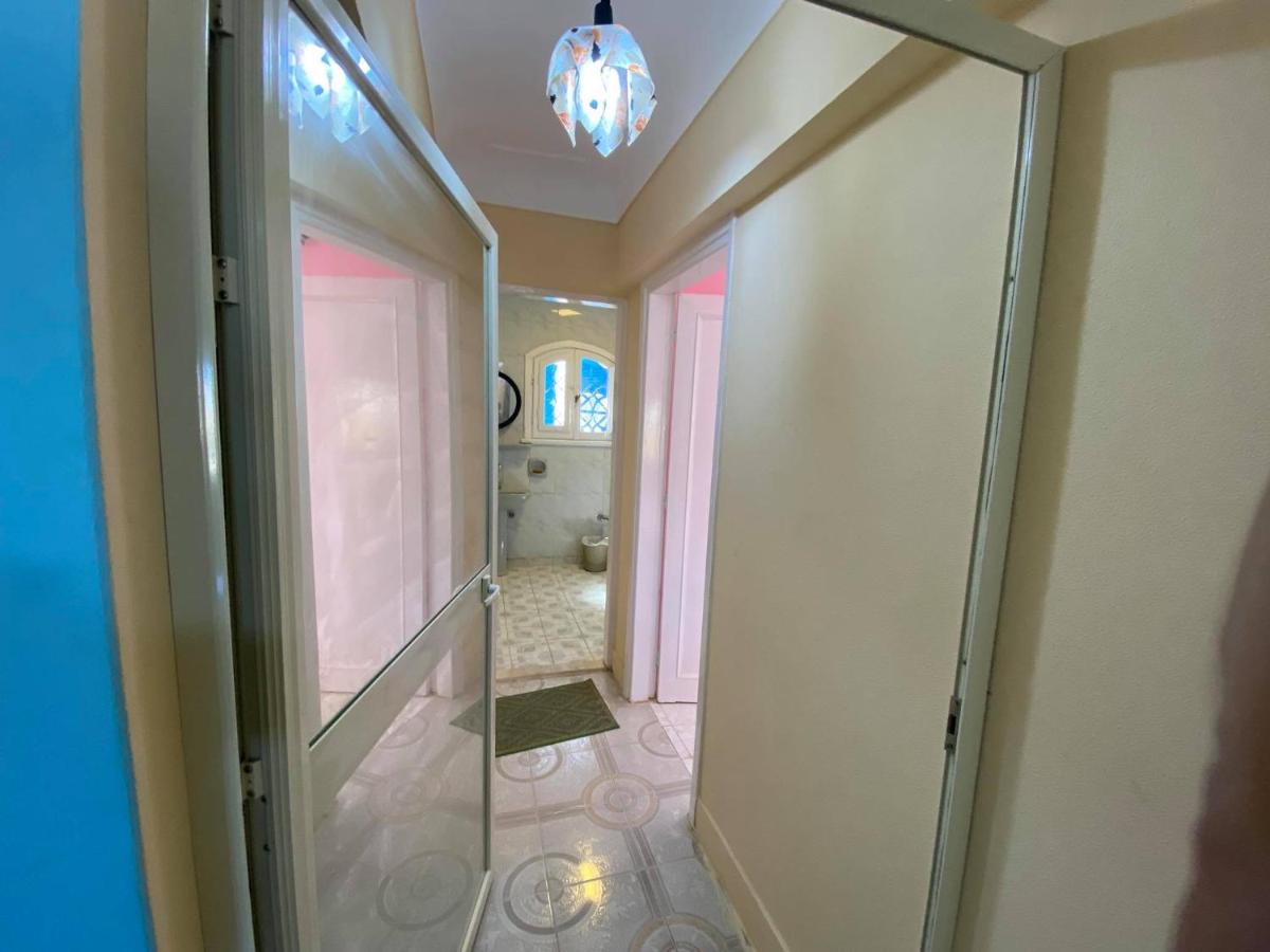 Blue House - Housity