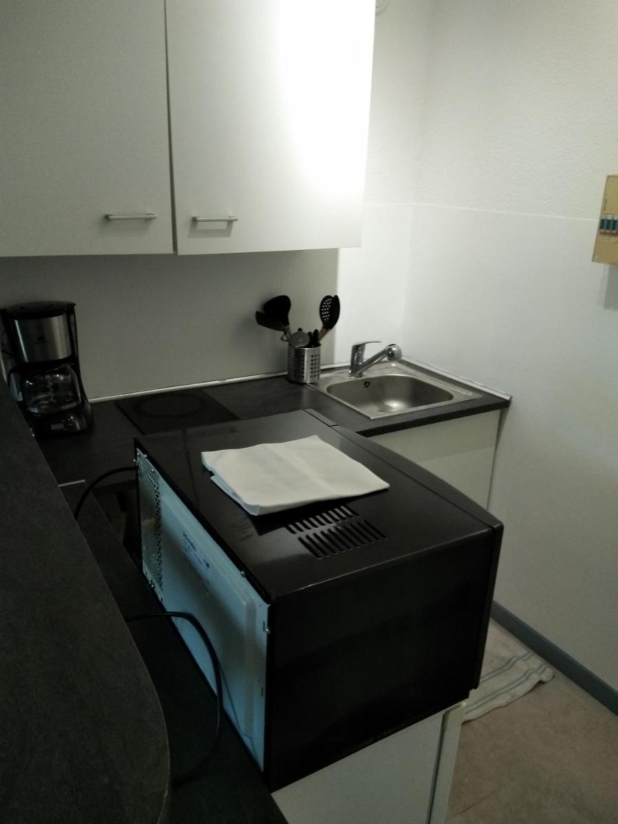 Superbe studio parking calme sécurisé - Housity