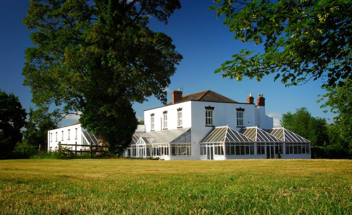 The Wroxeter Hotel - Housity