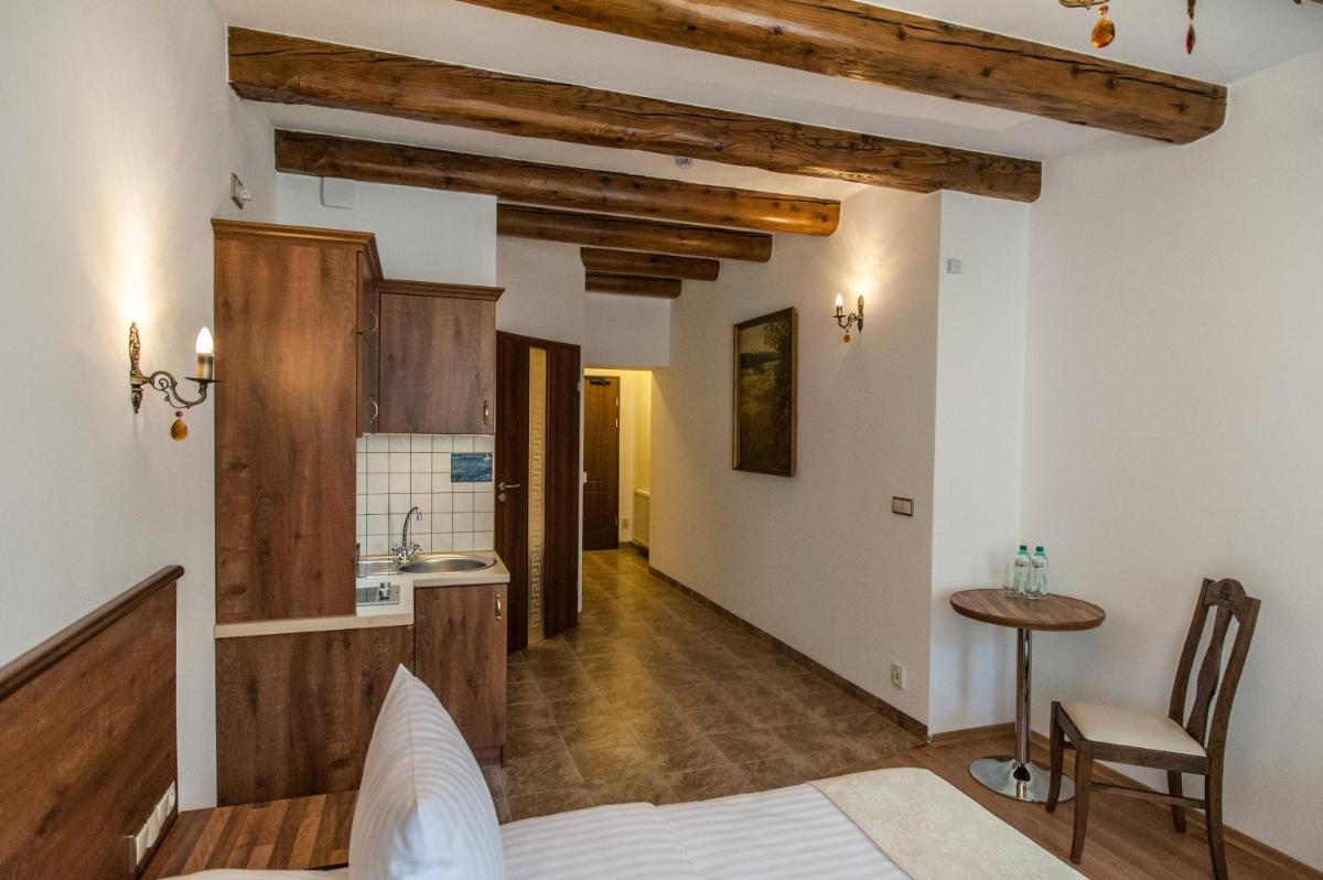 Hotel & Apartments Ventus Rosa - Housity