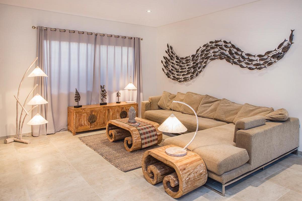 Coco Belle - Housity