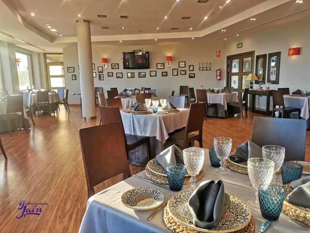 Hotel Campos de Baeza - Hizvo