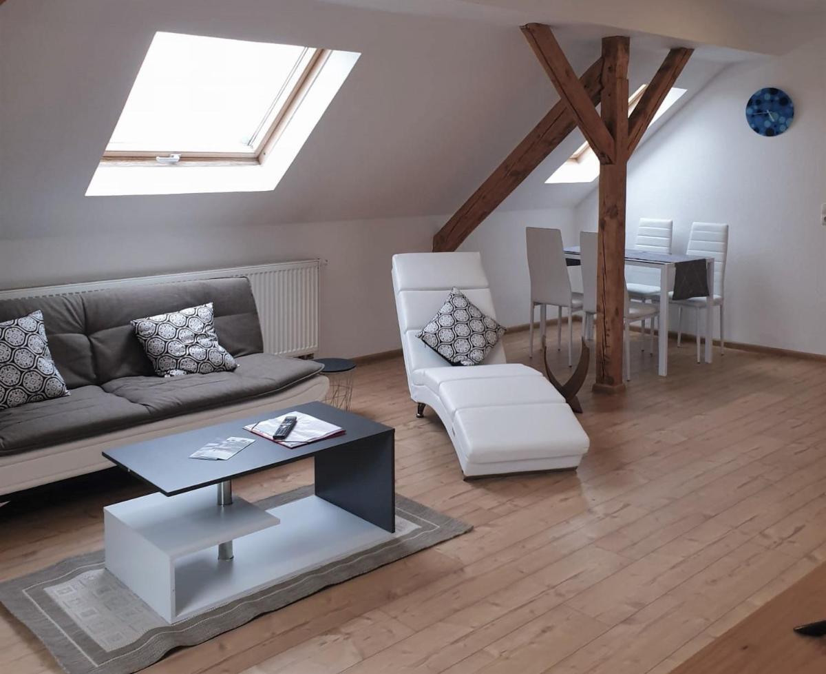Vogelnest Riesa - Housity
