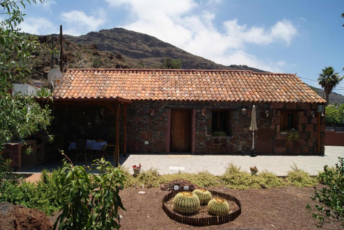 Casa Rural La Fuente de la Flora - Housity