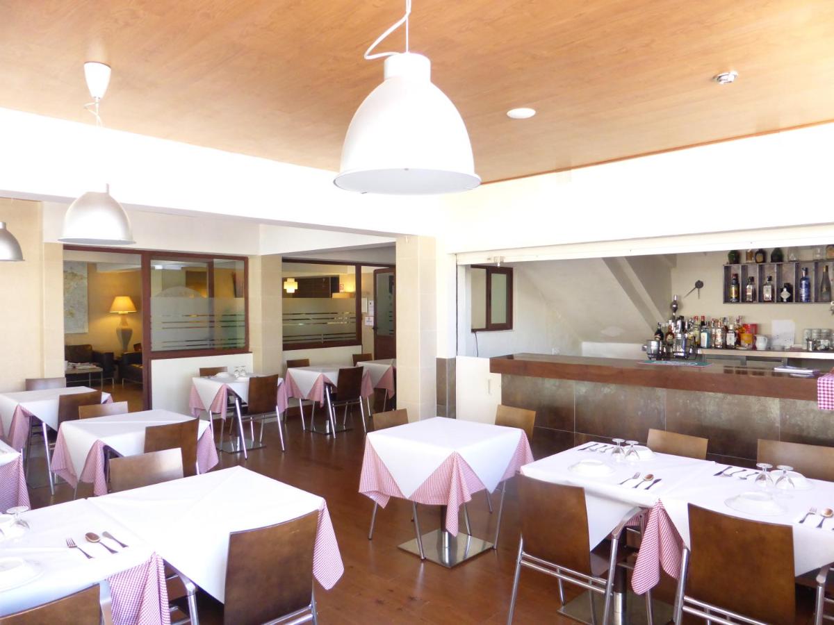 Hostal Playa - Housity