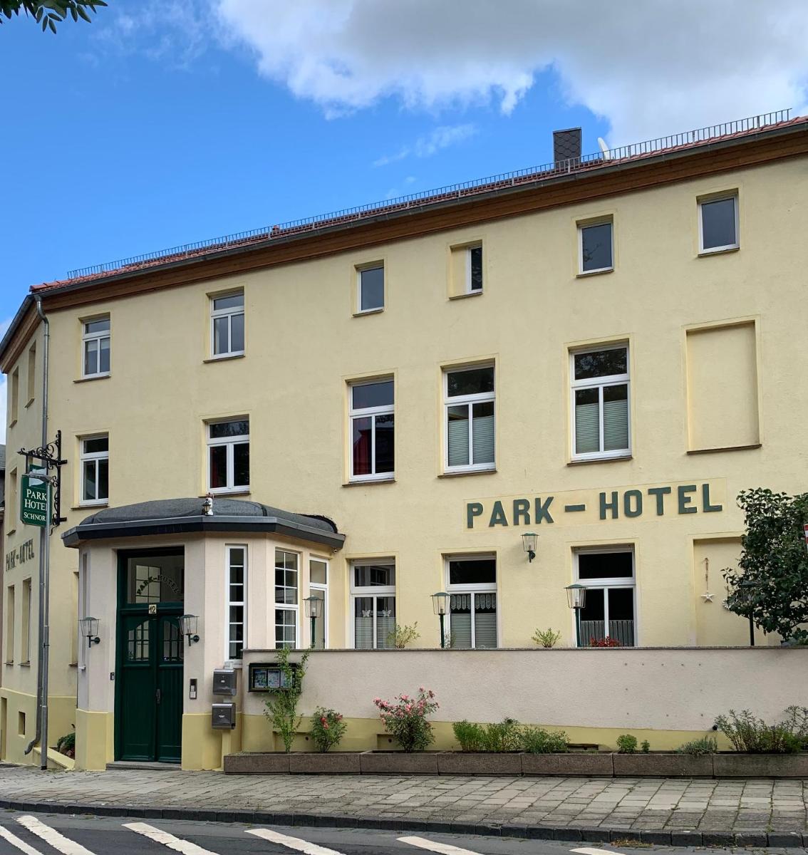 Parkhotel Schnorr - Housity