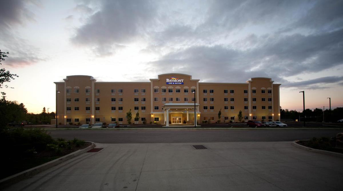 Baymont by Wyndham Erie - Housity