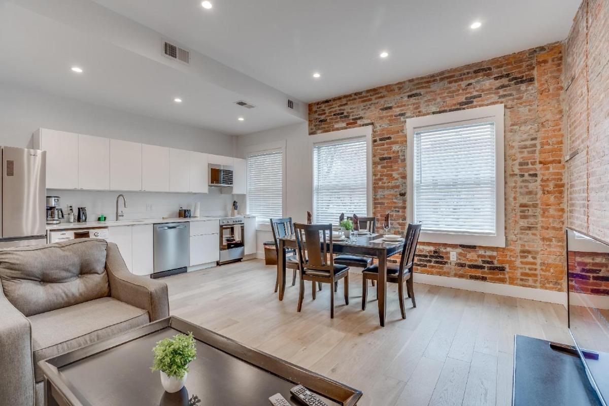 Close to Dupont Circle DC 30 Days Stays - Housity
