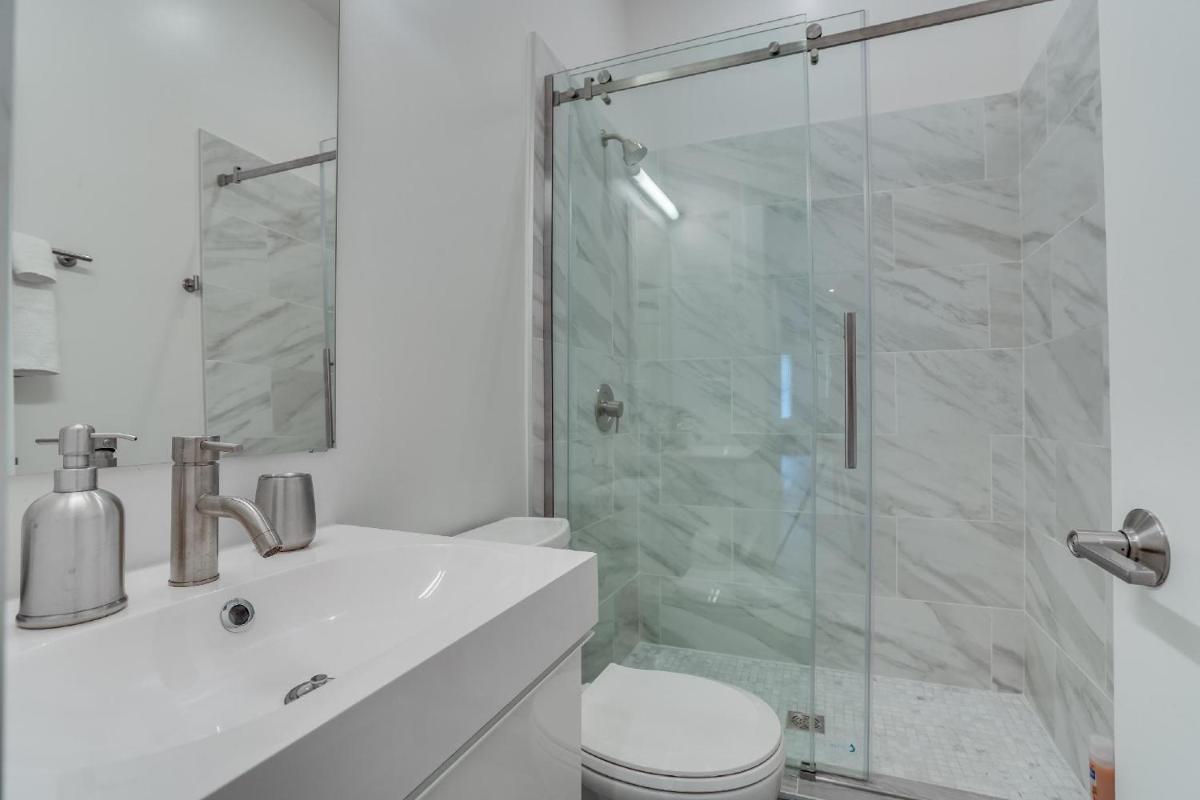 Close to Dupont Circle DC 30 Days Stays - Housity