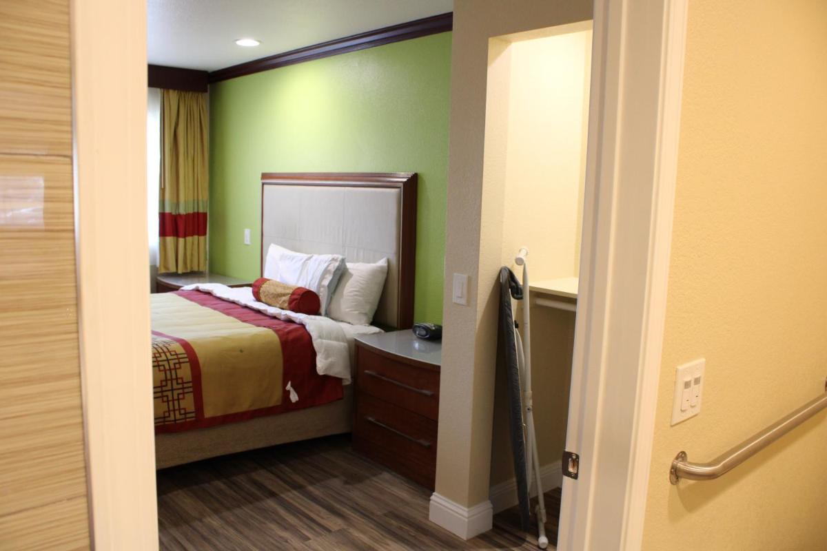 Imperial Inn Oakland - Housity