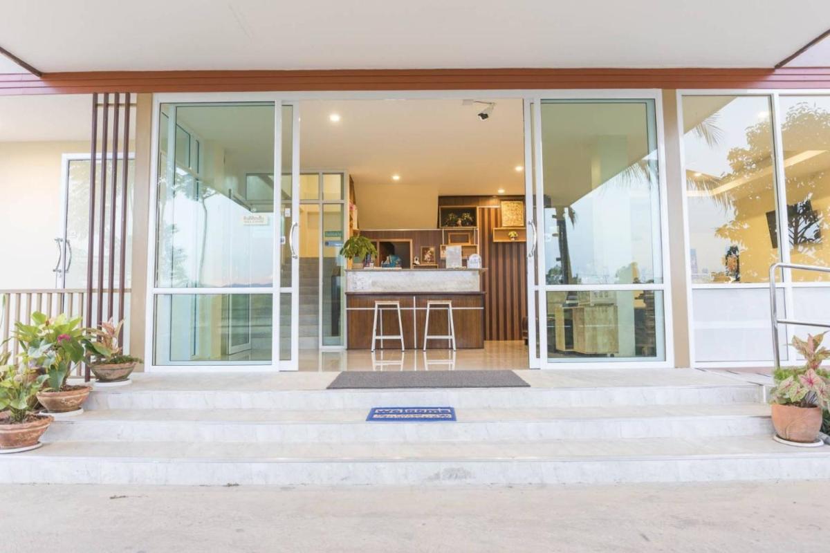 Yaibua Hotel - Housity