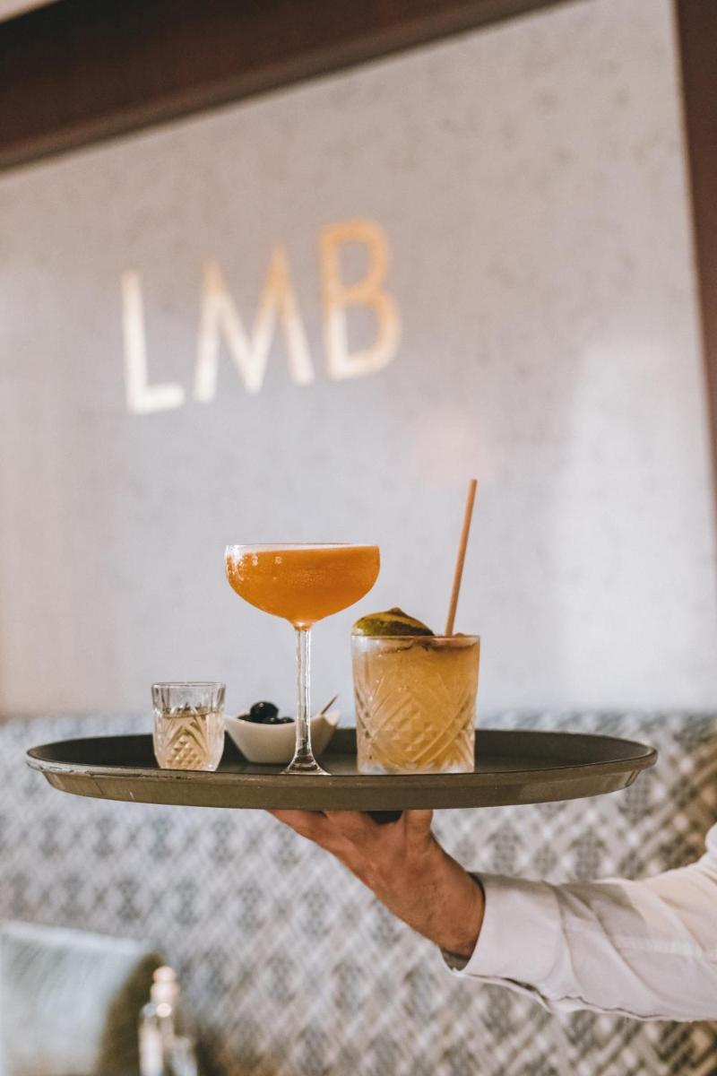 Boissons dans l'établissement Grand Tonic Hotel & SPA NUXE