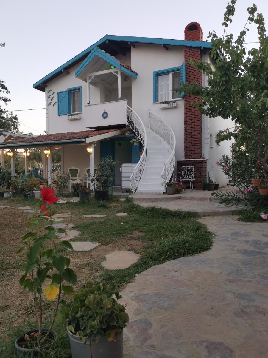 Holifera Otel - Housity