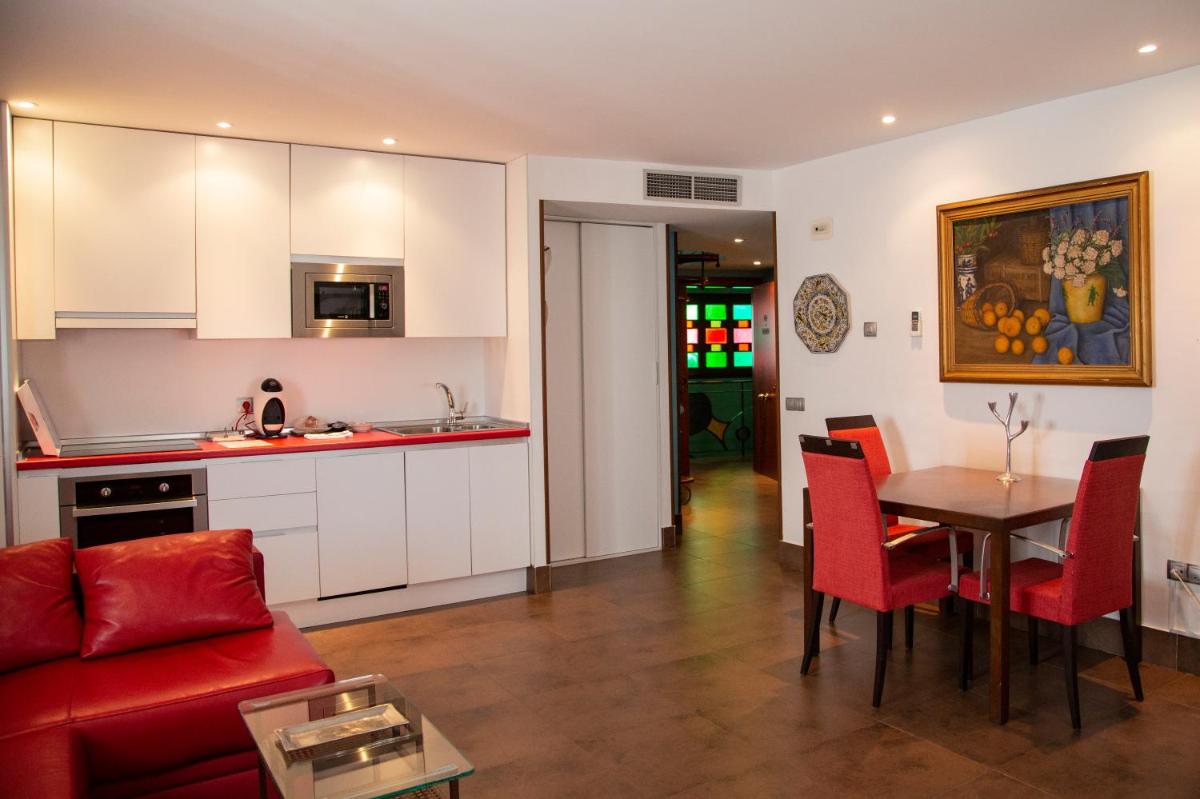 Palacio Sirvente Mieres - PARKING GRATUITO - Housity