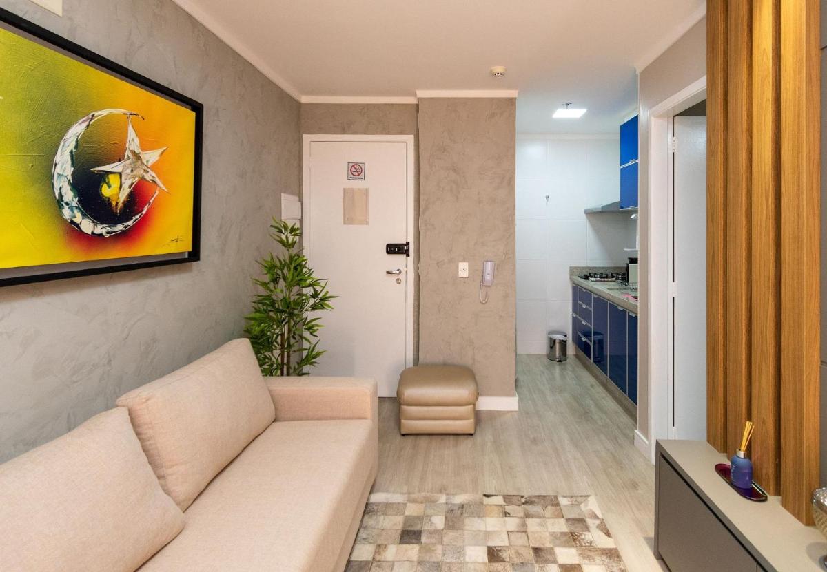 Apto próximo ao Shopping Flamboyant - MB2204B - Housity