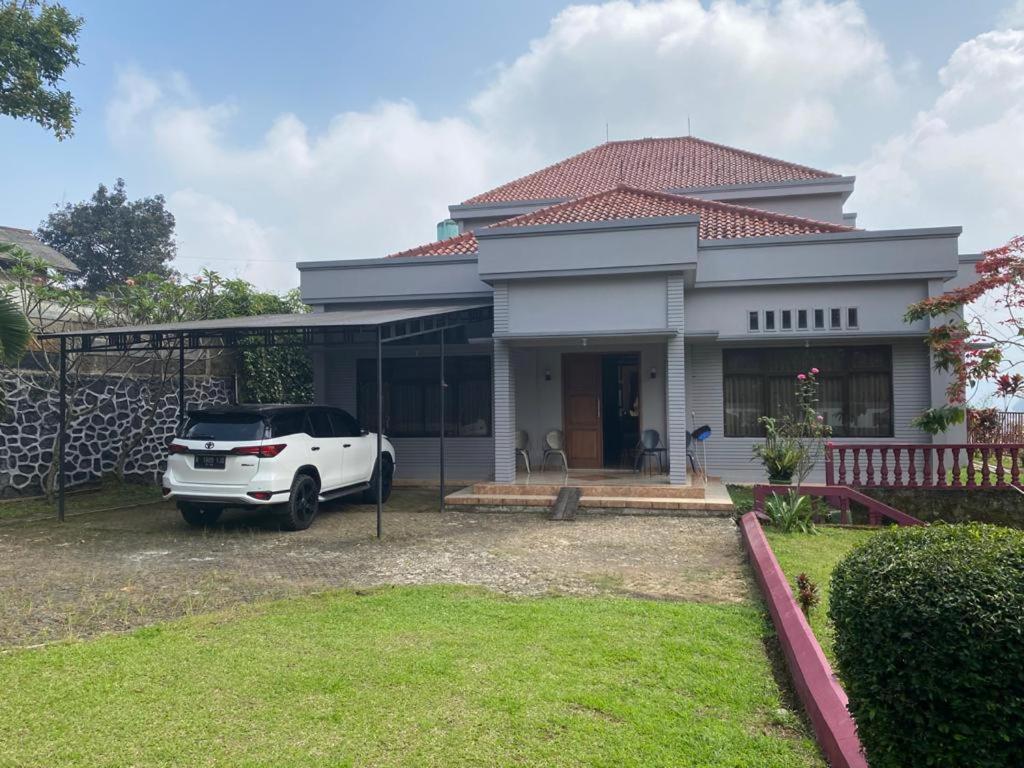 Villa Abuya Cidokom - Housity