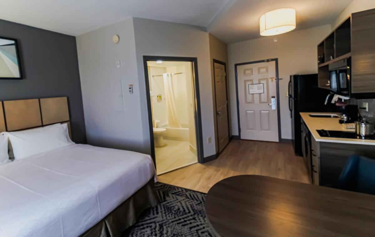 Candlewood Suites Melbourne/Viera by IHG - Housity