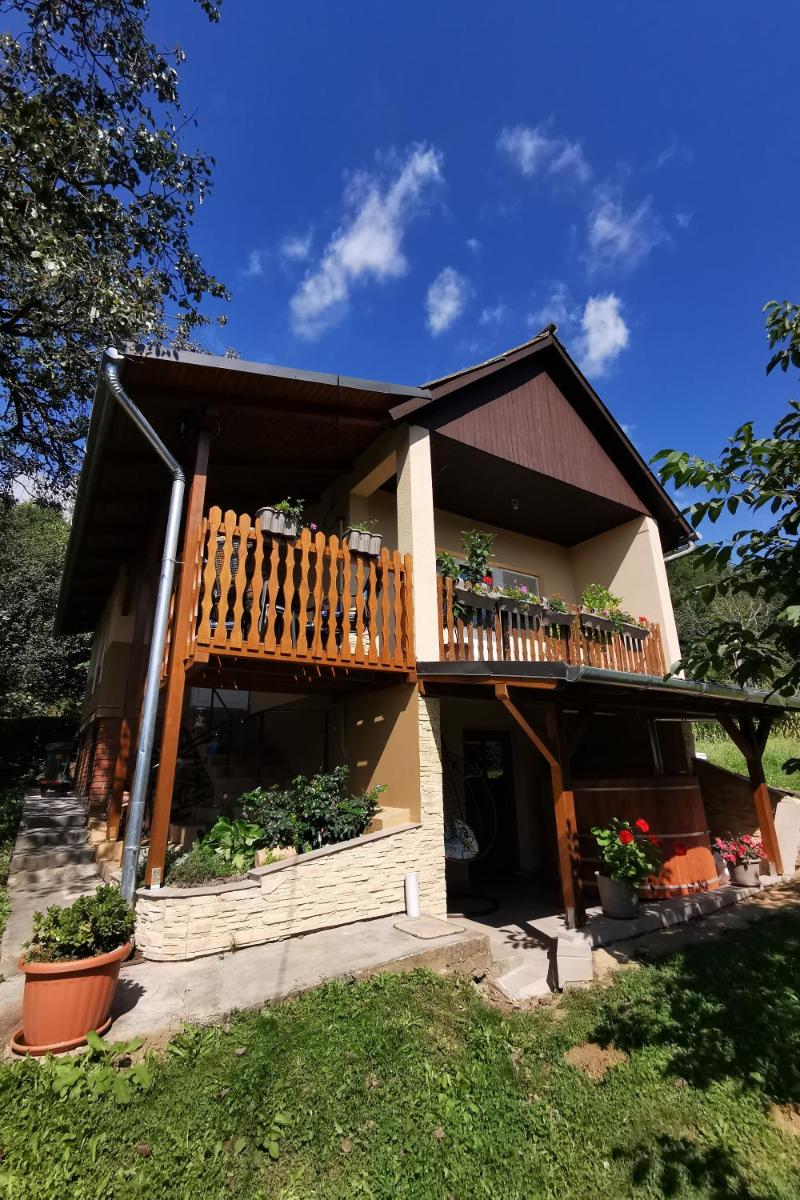 Lipics Part - Housity