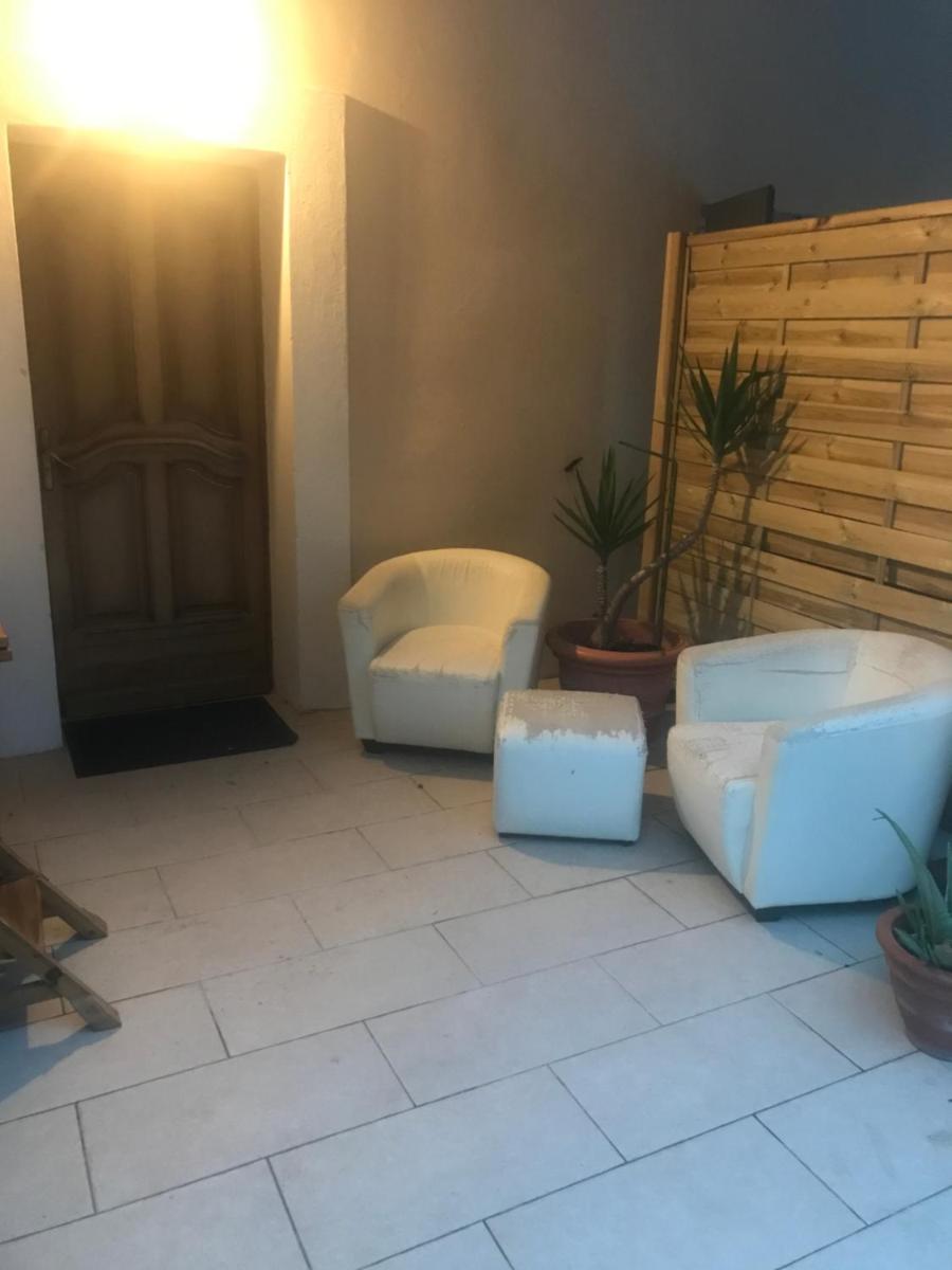 Les Acacias 84320 - Housity