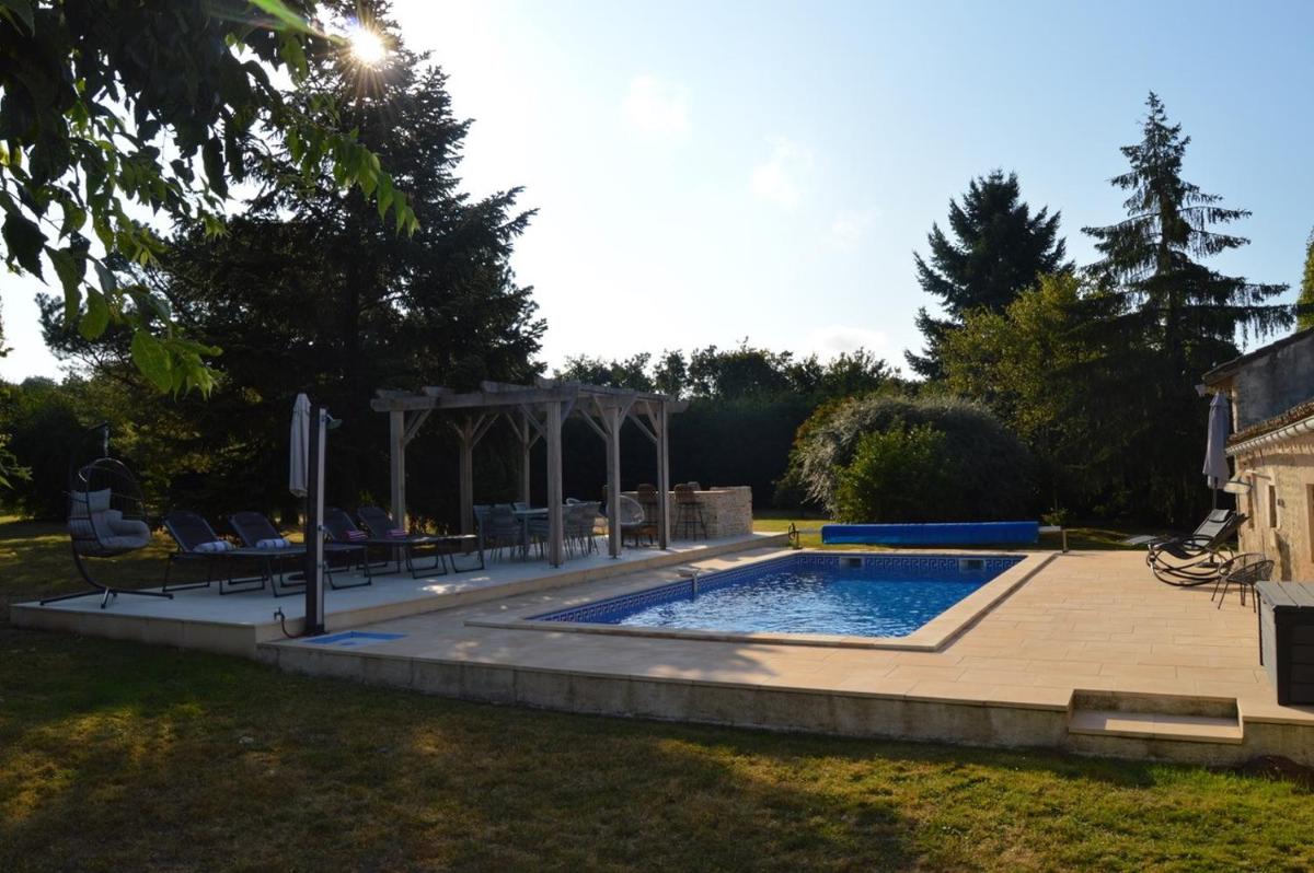 Beautiful French Stone House with Private Heated Pool - Housity