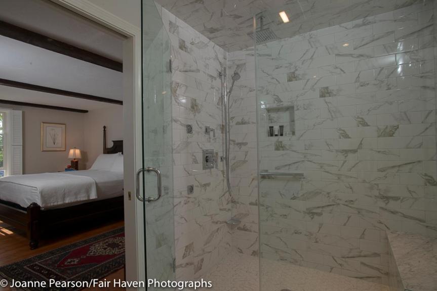 Liberty Hill Inn - Housity
