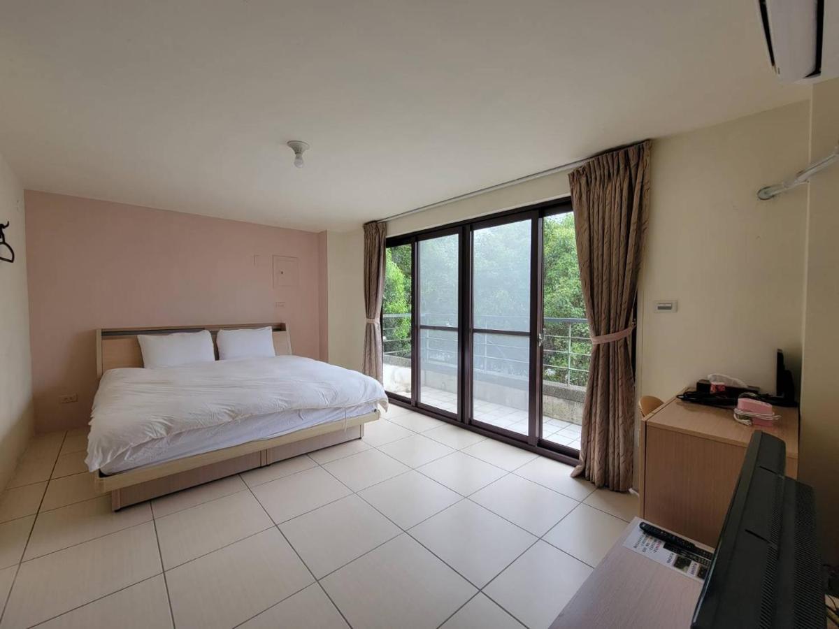 Sanyi Happiness B&B - Housity