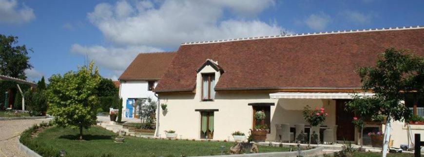 Les GITES DE LA CHAPINIERE - Housity