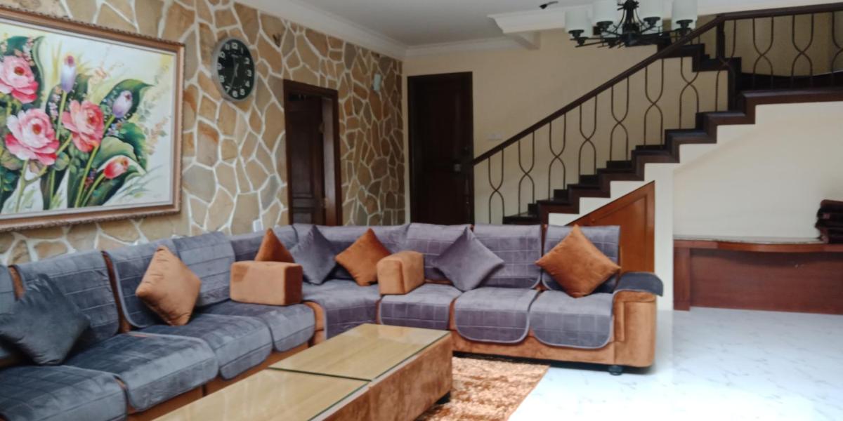 Vila Dalia Puncak Nb3-8 - Housity
