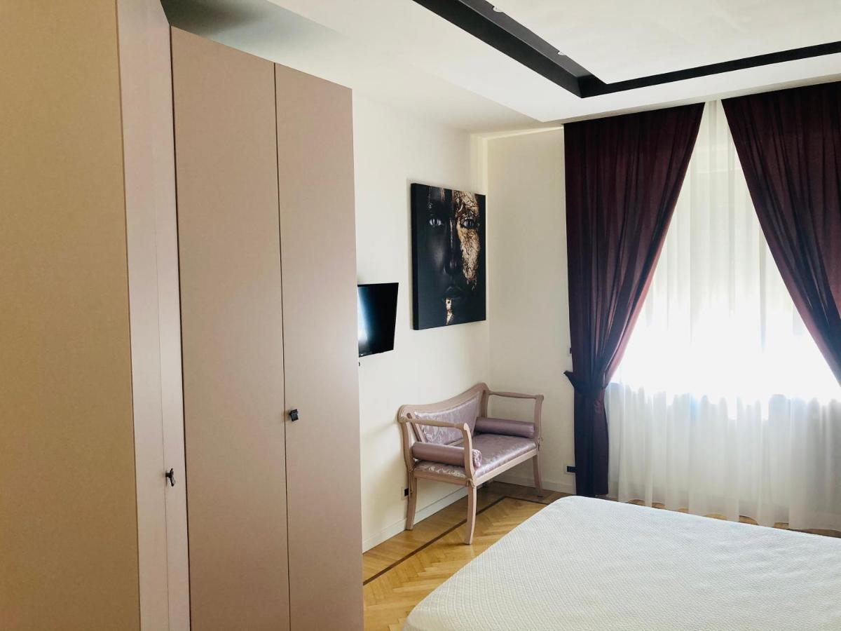 BILOCALE_TORINO_DELUXE - Hizvo