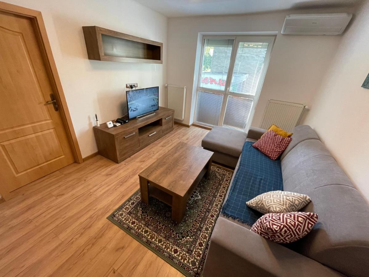Apartmán Daxnerko - samostatný dvojpokojový byt - Housity