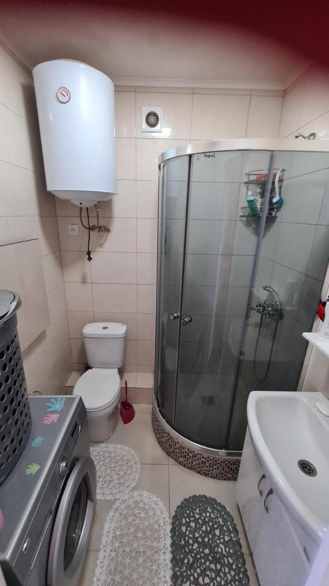 Apartamenty luzanovka u moria odesa1 - Housity