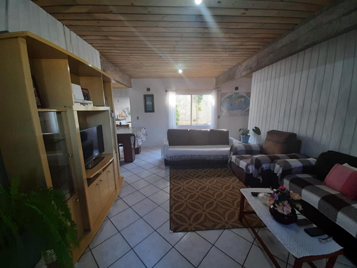 Casa para Veraneio em Torres! À 3 quadras da Praia - Housity