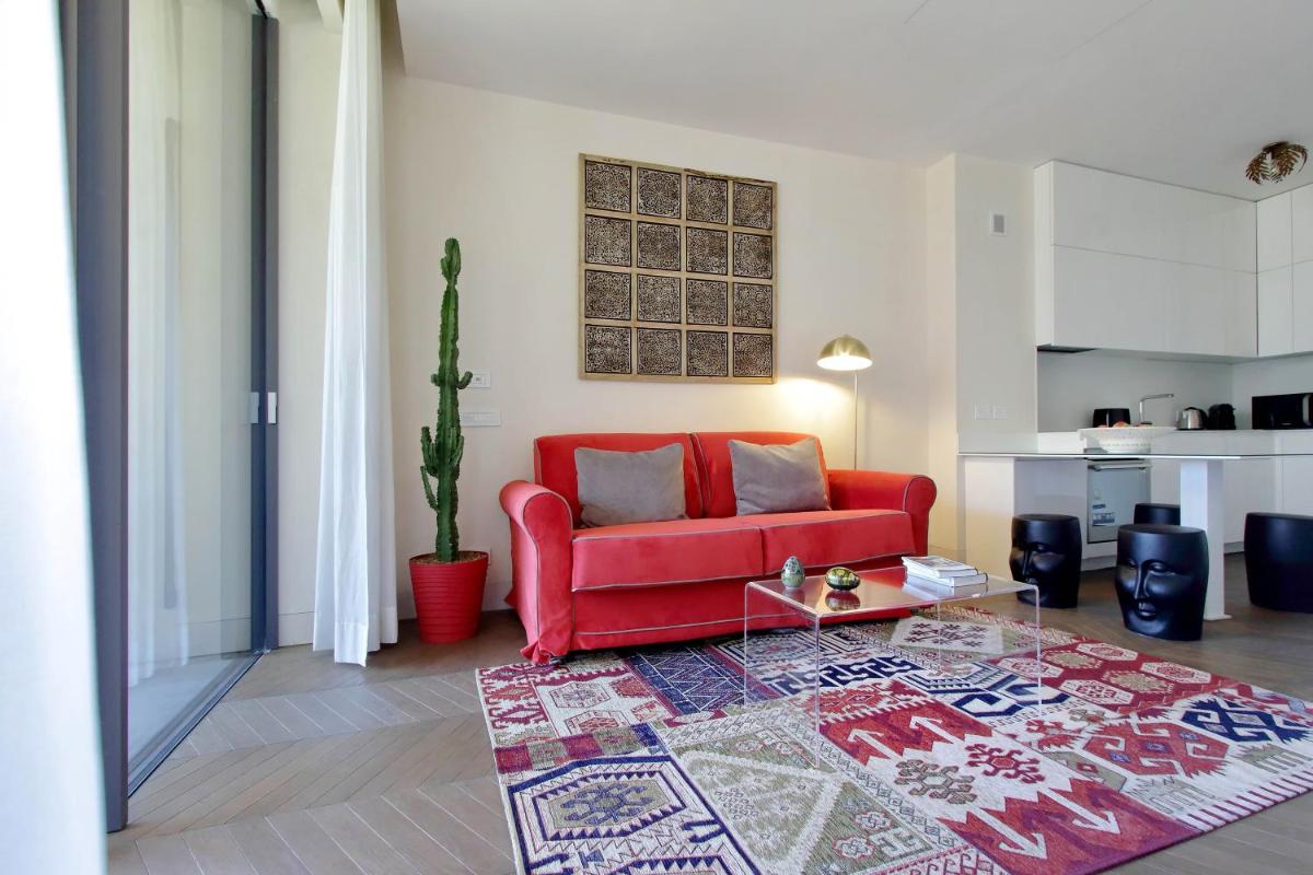 Suitetrails - Luxury Domus Apartment 1