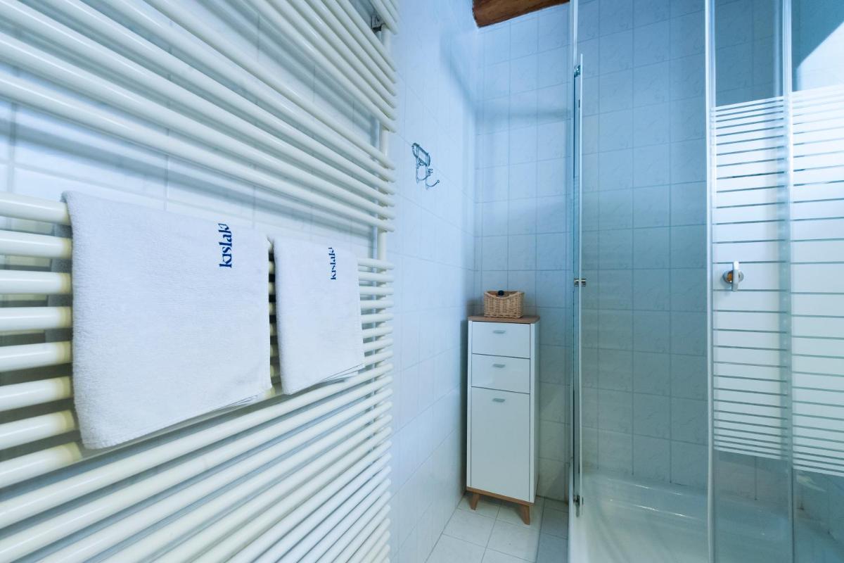 Kislaki Bormanufaktúra Vendégháza (Fő u.44.) - Housity