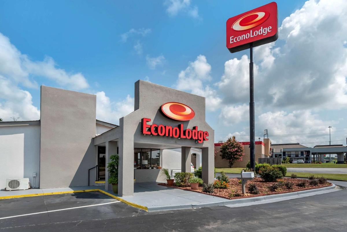 Econo Lodge - Housity