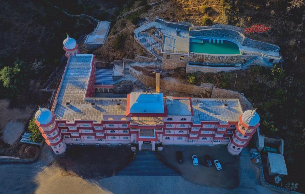Kumbhalgarh Fort Resort - Housity