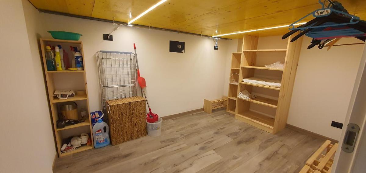 LA EX DI NICHOLAS - Housity