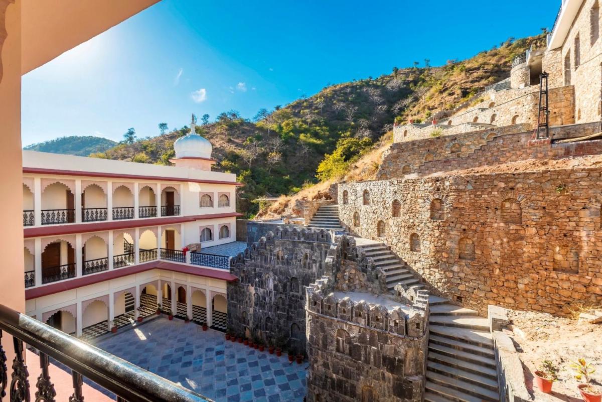 Kumbhalgarh Fort Resort - Housity